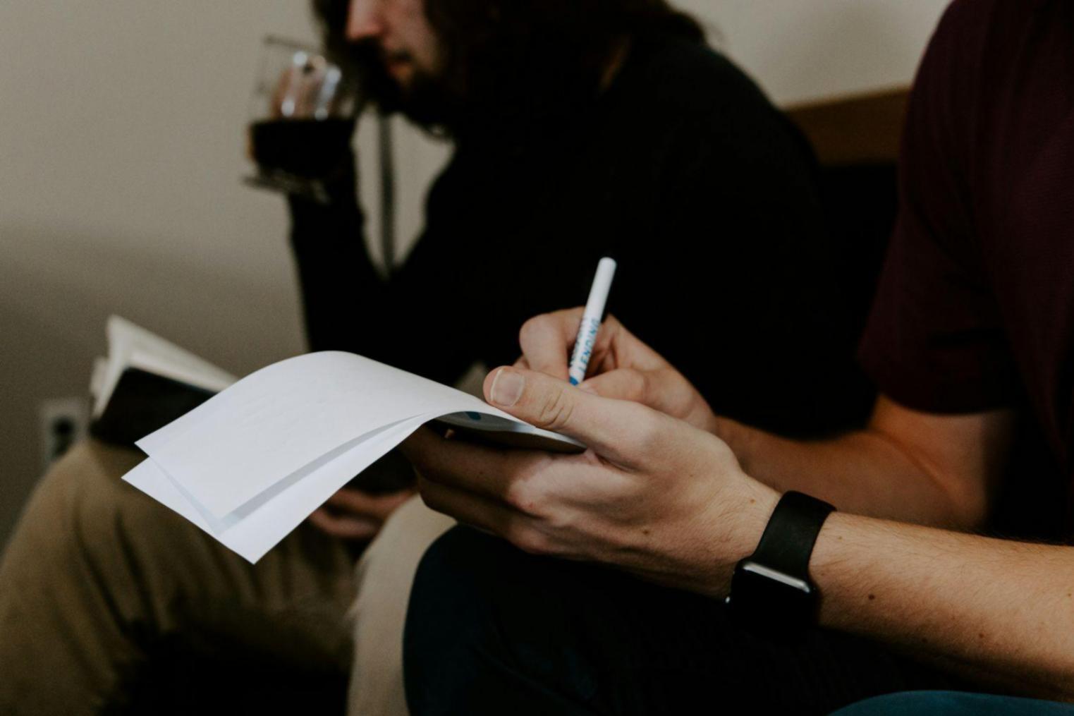 Gruppenarbeit während eines Coaching-Moduls